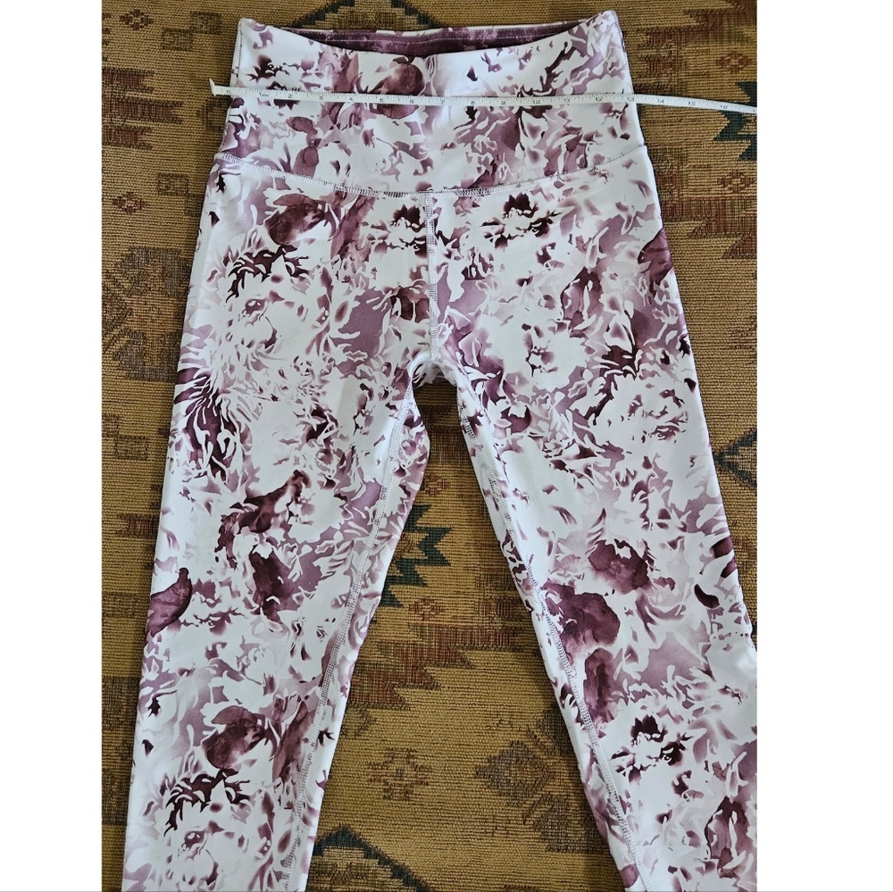 NWOT Marika white and burgundy high waisted leggings